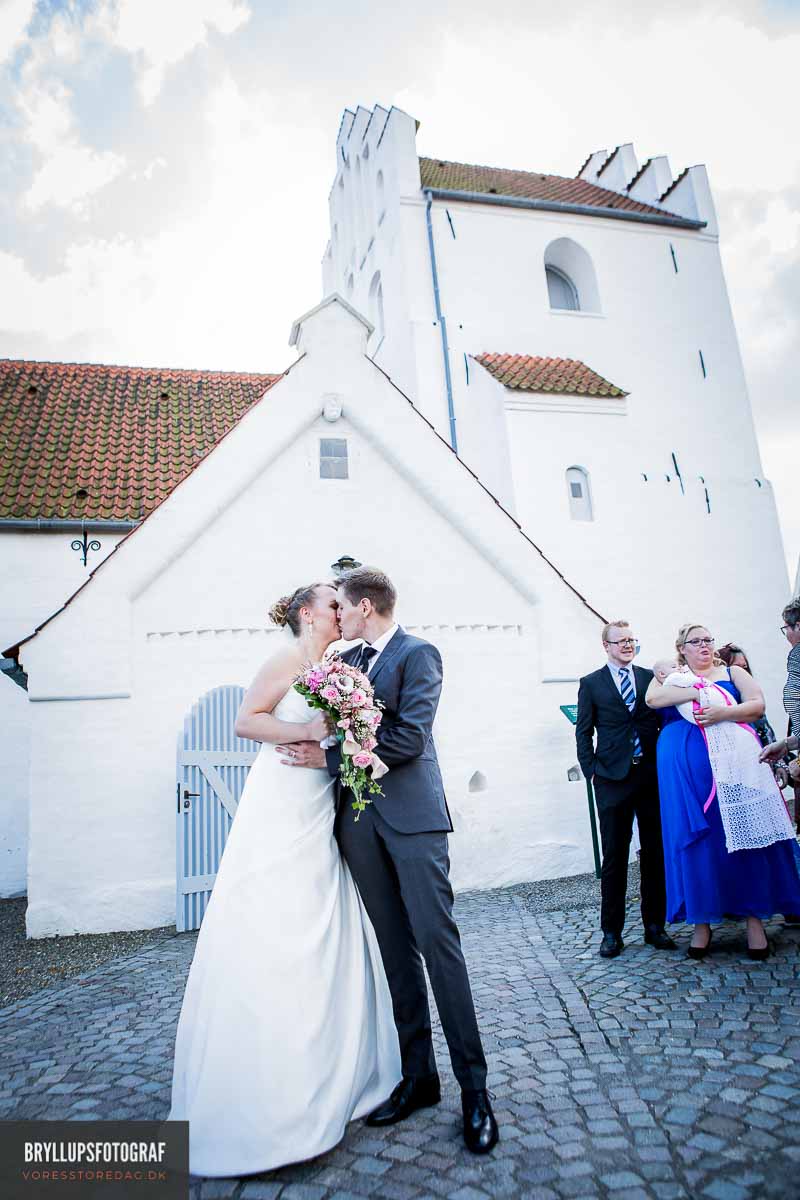 kys ved greve kirke bryllup